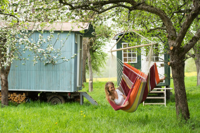 Brasil hanging chair Acerola